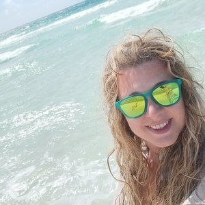 Meet your Posher, Melanie